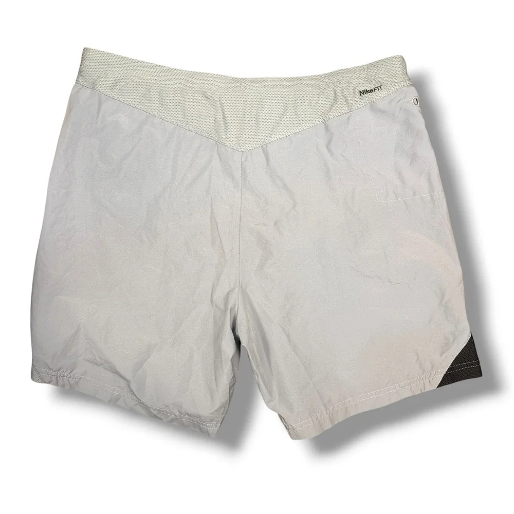 Nike Running Shorts Men‎ Medium Gray Athletic Nylon Fit Dry 5